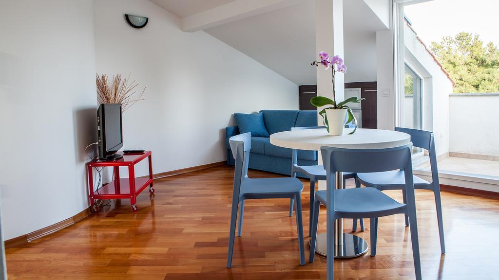 Apartment Lunta Крк Екстер'єр фото
